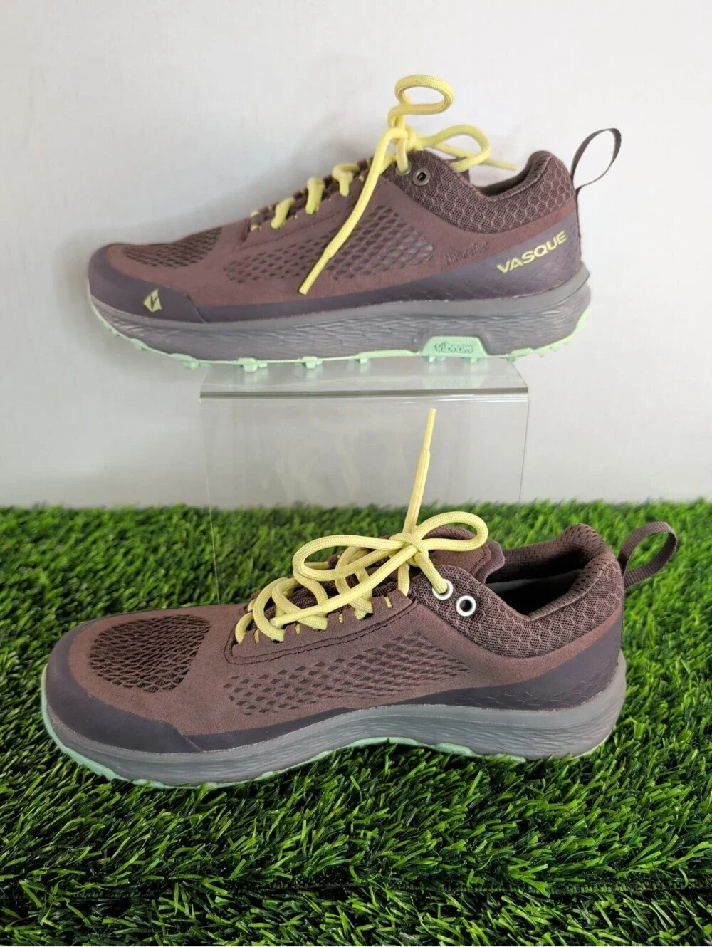 Vasque Shoes Womens 7 M Breeze LT Sneakers Waterproof Trail Hiking Running
